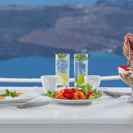 On The Rocks - Small Luxury Hotels Of The World (Adults Only) Imerovigli  Esterno foto