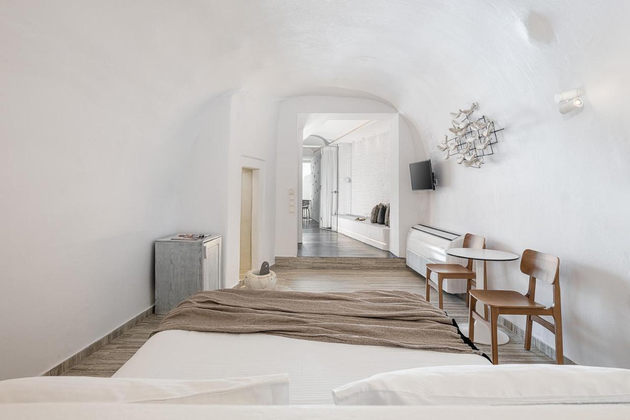 On The Rocks - Small Luxury Hotels Of The World (Adults Only) Imerovigli  Camera foto